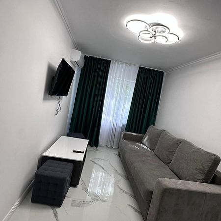 Apartament 3 Camere Trapezului Bucharest Luaran gambar
